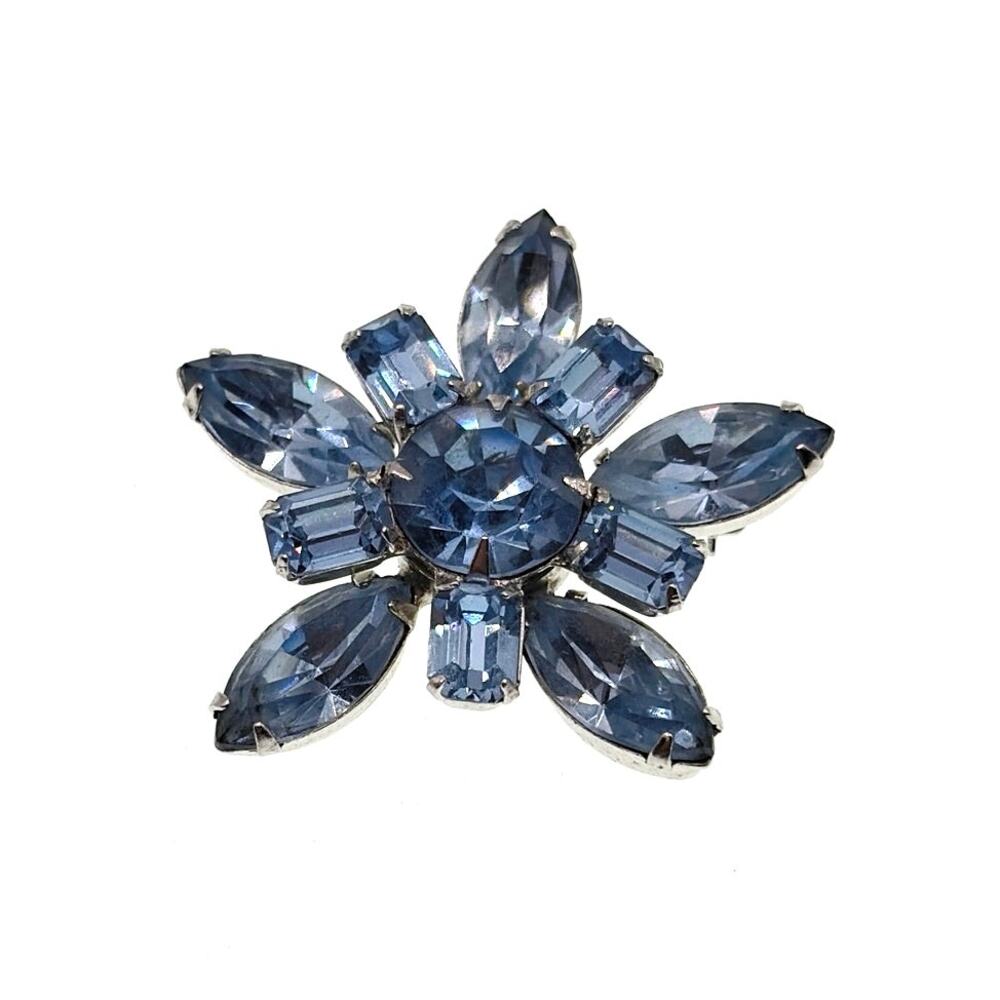 Vintage Weiss Sapphire Blue Rhinestones Brooch 1.3”